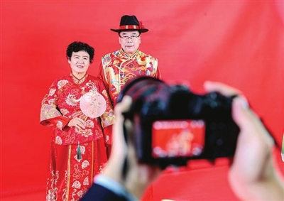 重陽佳節(jié)情意濃 多彩活動暖桑榆